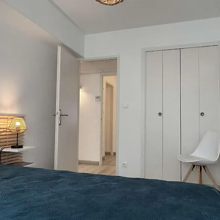 Apartament 3 Pieces, Parking, Climatisation, - Fr-1-225c-168 *